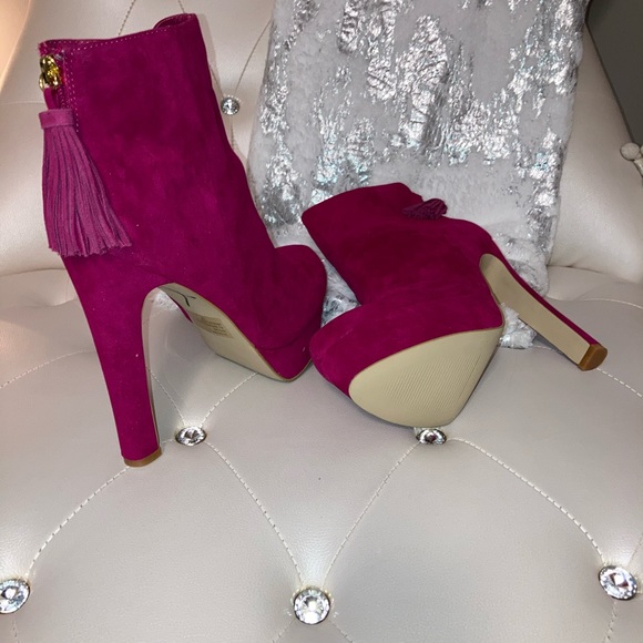 NEW Colin Stuart Fuchsia Faux Suede Platform Back Zip Ankle Boots Size 11B - Picture 4 of 15